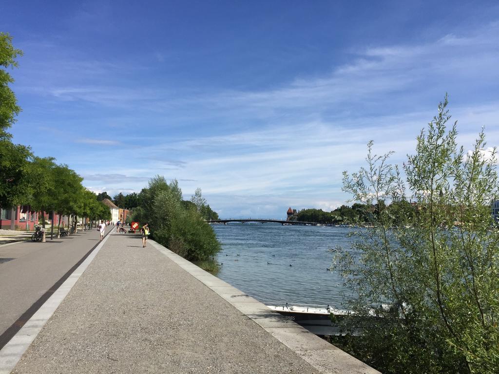 Rhein Melodie Riverview Luxury Apartamento